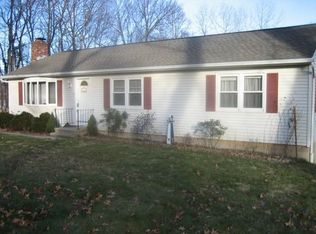 5 E Hayestown Rd, Danbury, CT 06811
