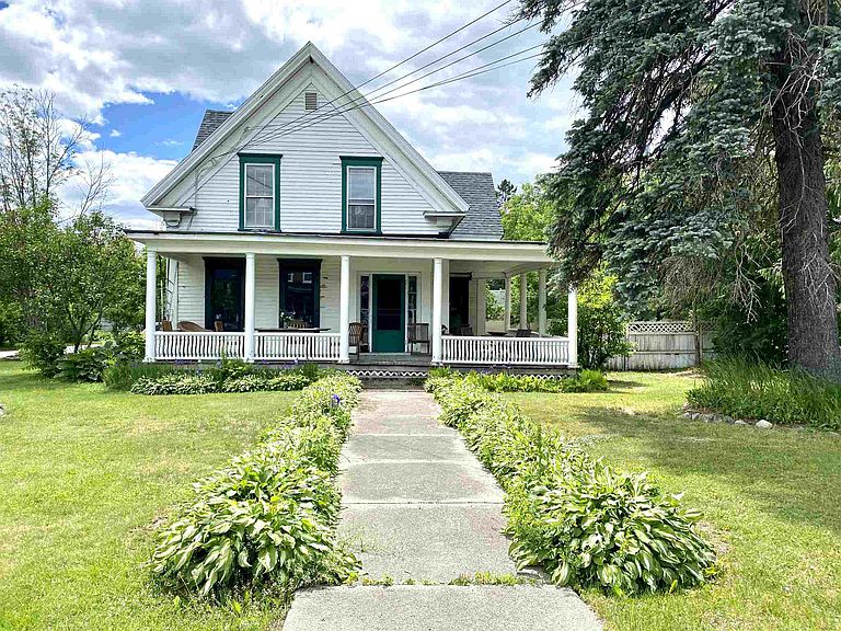 194 Main St Lancaster, NH, 03584 Apartments for Rent Zillow