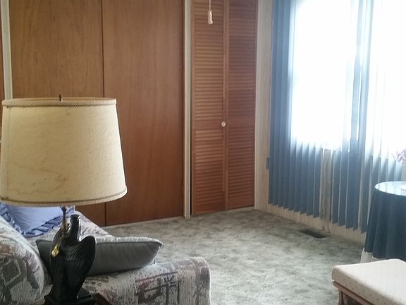 3rd image of 6837 Sunnidale Dr
