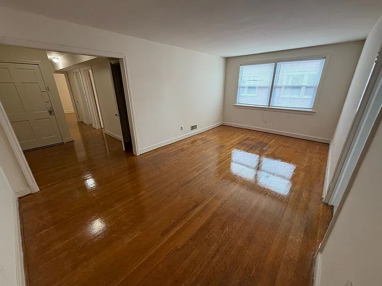 3532 Floyd Avenue — Photo 17
