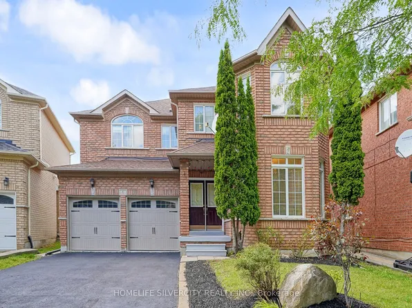 6 Rouge Fairway St, Markham, ON L3S 4H5