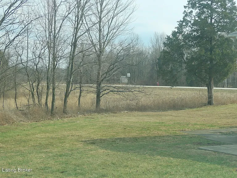 4920 Old Mill Rd #B — Photo 26