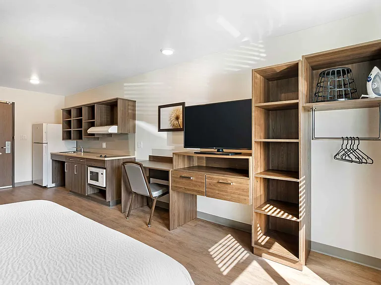 Studio Suite - 2 Queen Beds