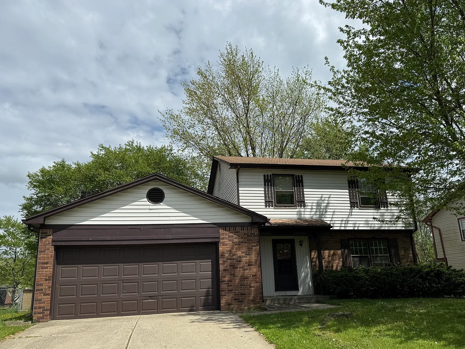 3 bed, 2.5 bath, 1643 sqft, $1,750 — Photo 2