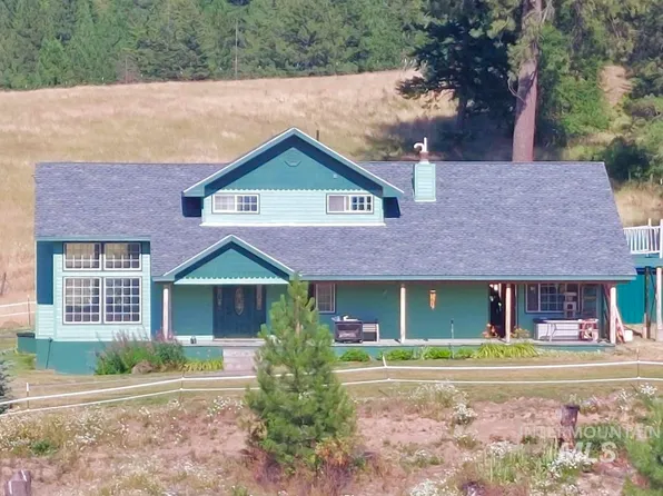 109 Harvest Ln, Kendrick, ID 83537