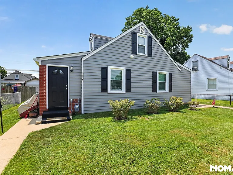 8217 Cornwall Rd — Photo 4