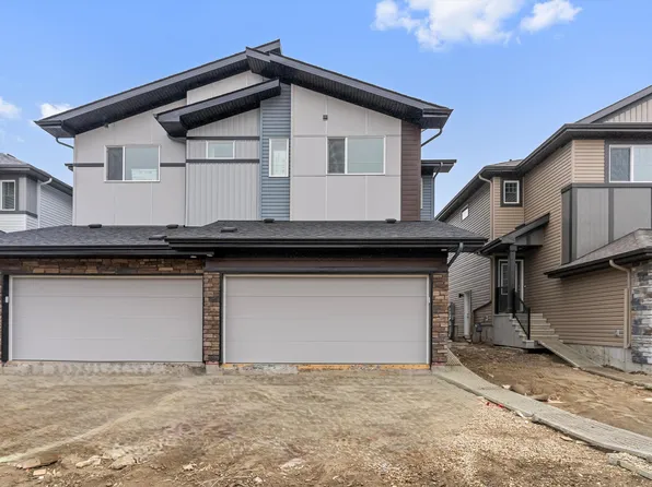 928 18th Ave NW, Edmonton, AB T6T 2N2