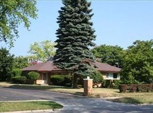 77 N Shore Dr, South Haven, MI 49090