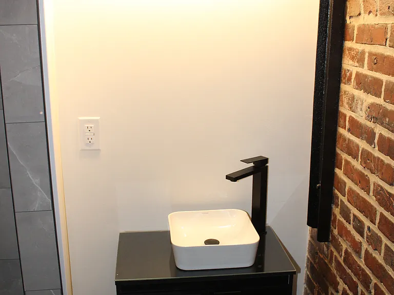 3888 Dennison Ave #D — Photo 21