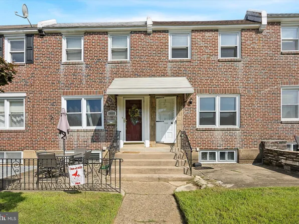 3429 Valley Green Dr, Drexel Hill, PA 19026