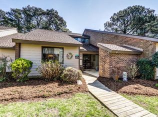 6839 Windmill Point Rd, White Stone, VA 22578