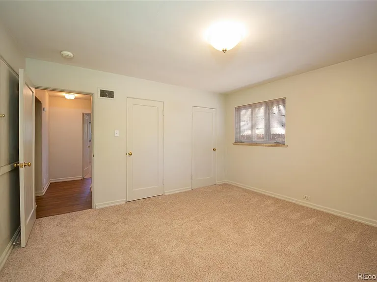 1116 S Saint Paul St — Photo 11