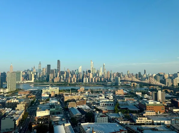 3 Court Sq #3212, Long Island City, NY 11101