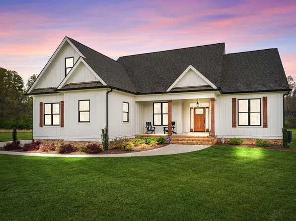 44 Leighann Ct S, Timberlake, NC 27583