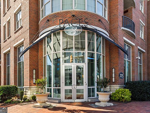 2nd image of 325 E Paces Ferry Rd NE APT 1206