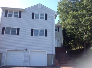 3921 Park Ave, Fairfield, CT 06825