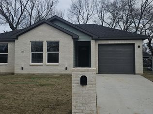 7952 Hull Ave, Dallas, TX 75216