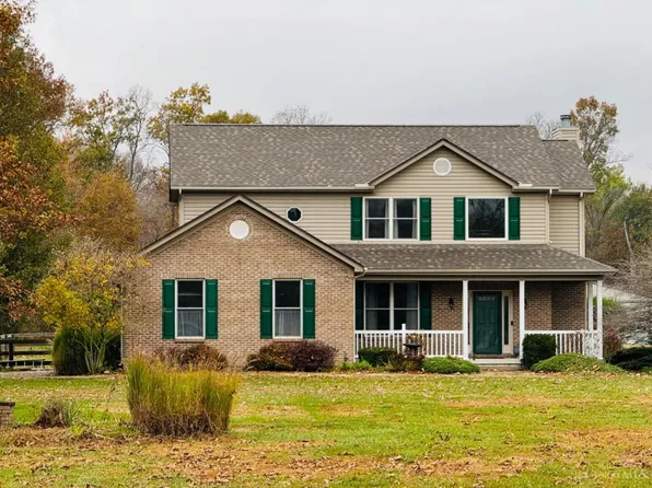20211 Stark Rd, Fayetteville, OH 45118