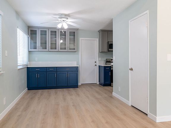 4th image of 16771 Glenhaven Ln