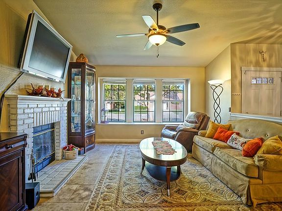 -livingroom2