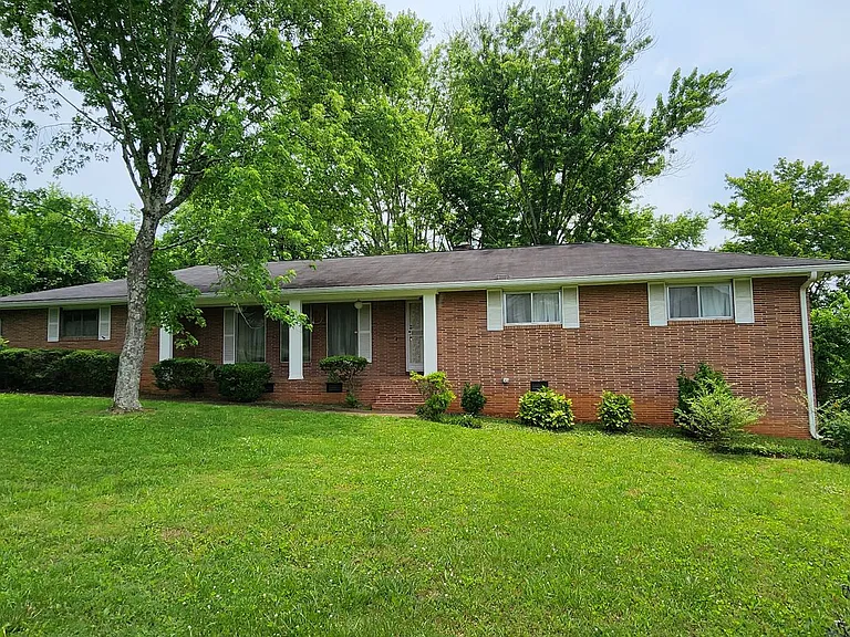 6836 Bacon Ln — Photo 3