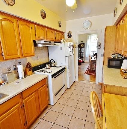 5th image of 3728 80th St APT 51