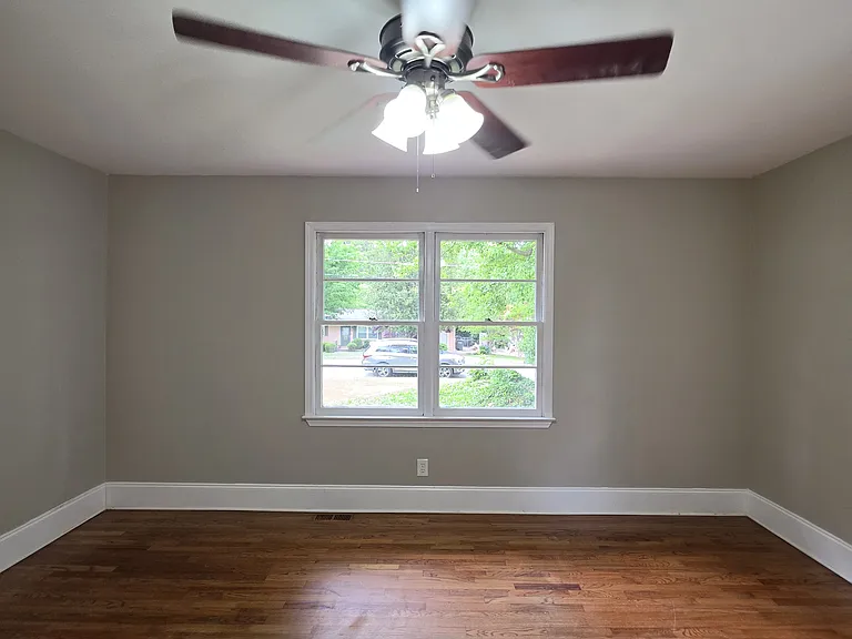 2164 Pawnee Dr SE — Photo 18