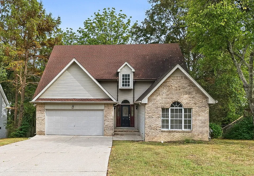 811 Briargrove Dr