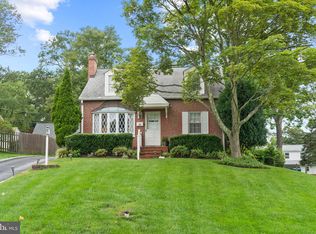 30 Radnor Dr, Newtown Square, PA 19073