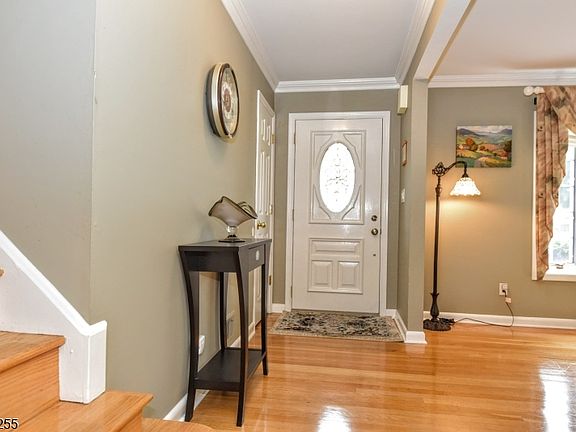 2nd image of 380 Shea Dr