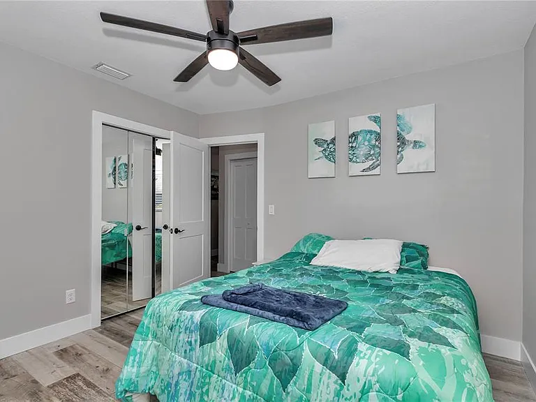 1409 SE 4th Ave — Photo 37