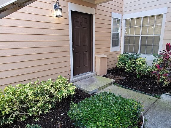 2nd image of 637 Greencove Ter APT 137