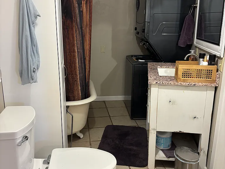 5200 E McElroy Rd — Photo 12