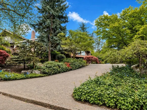 2419 Federal Avenue E, Seattle, WA 98102