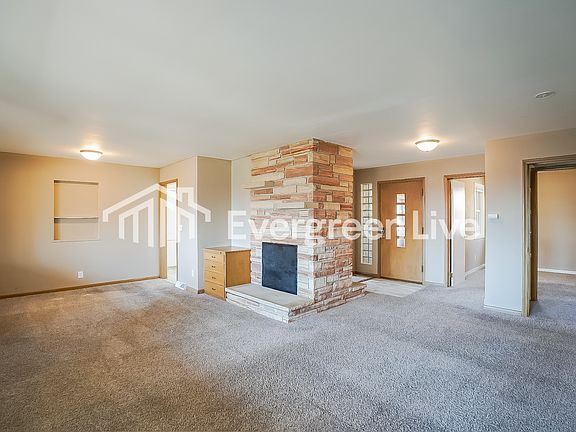 3rd image of 2103 S Crawford St