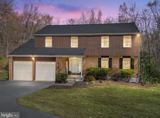 18718 Falls Rd, Hampstead, MD 21074