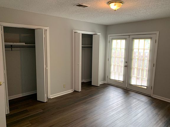 5th image of 3309 Chesapeake Cir