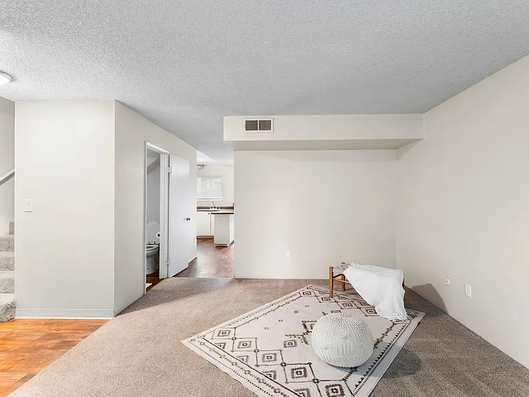 54 Quay Ct — Photo 75