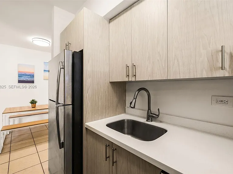 7340 Harding Ave #8 — Photo 13