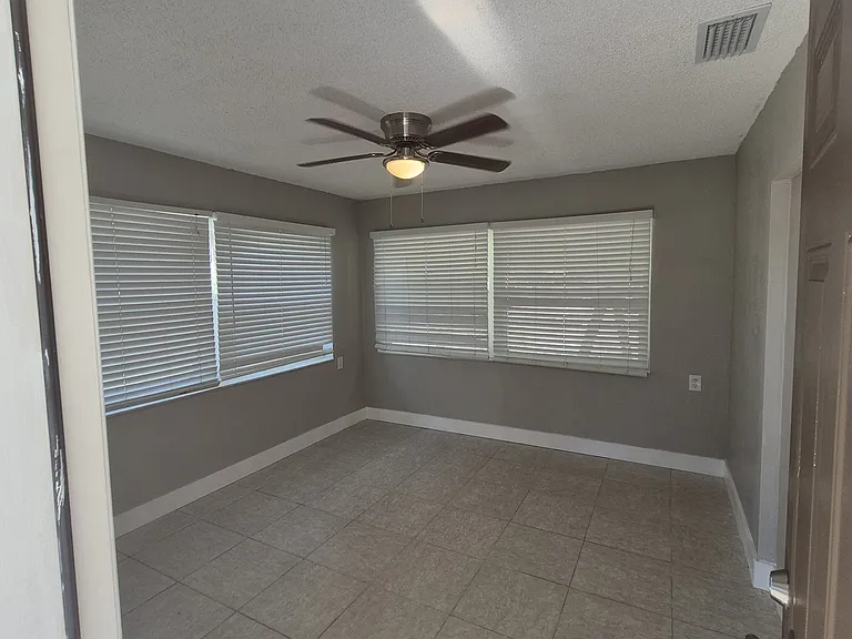 5311 Luna Vista Dr — Photo 15