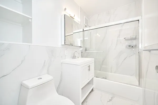 Rented by Living New York | media 22