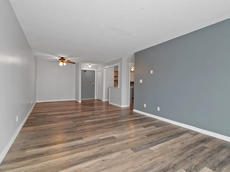 9417 Nowell St #204 — Photo 6
