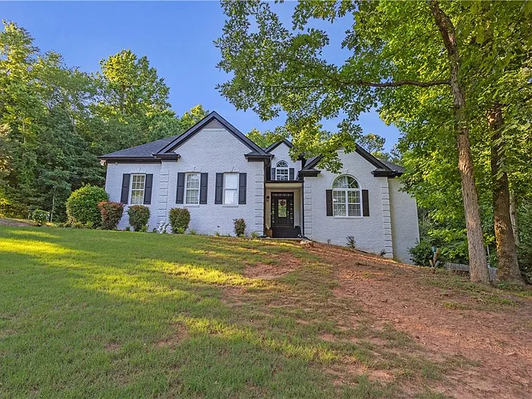 151 Dumar Ln — Photo 1