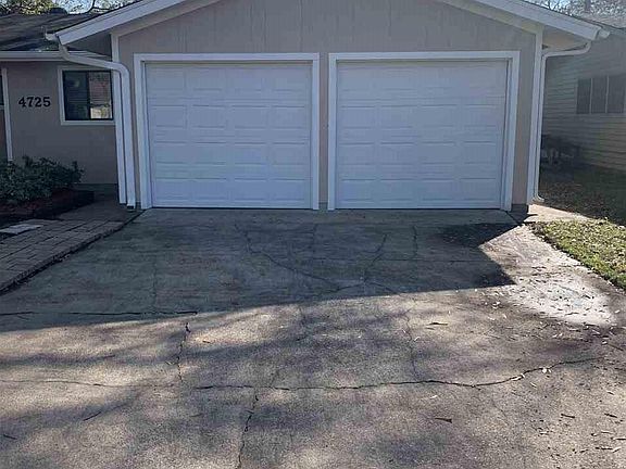 3rd image of 4725 Ebonwood Ln