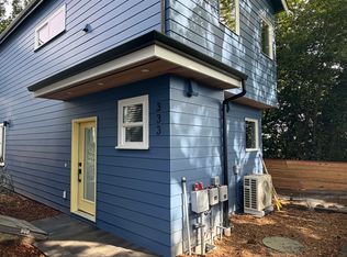 333 NE Longwood Pl, Seattle, WA 98115