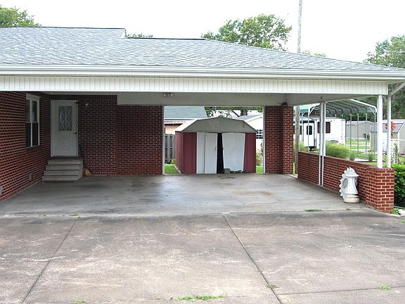 2nd image of 1054 Richard Burnley Ave