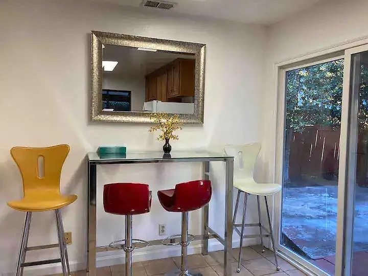 30 Sherland Ave #B — Photo 9