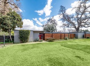 420 N Fairway St, Visalia, CA