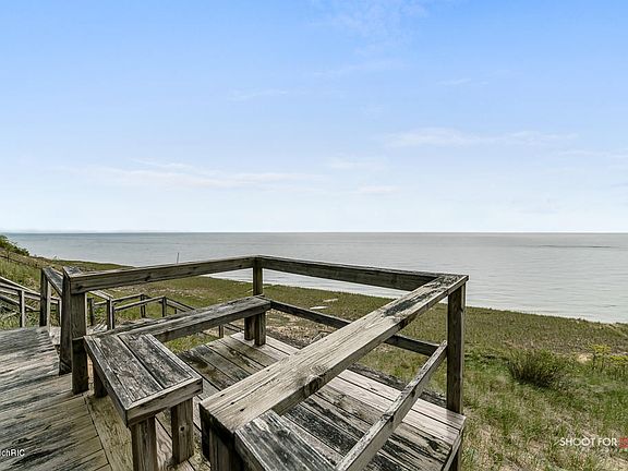 4th image of 4688 Sailview Dr