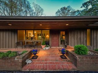 1961 Country Club Rd, Ann Arbor, MI 48105